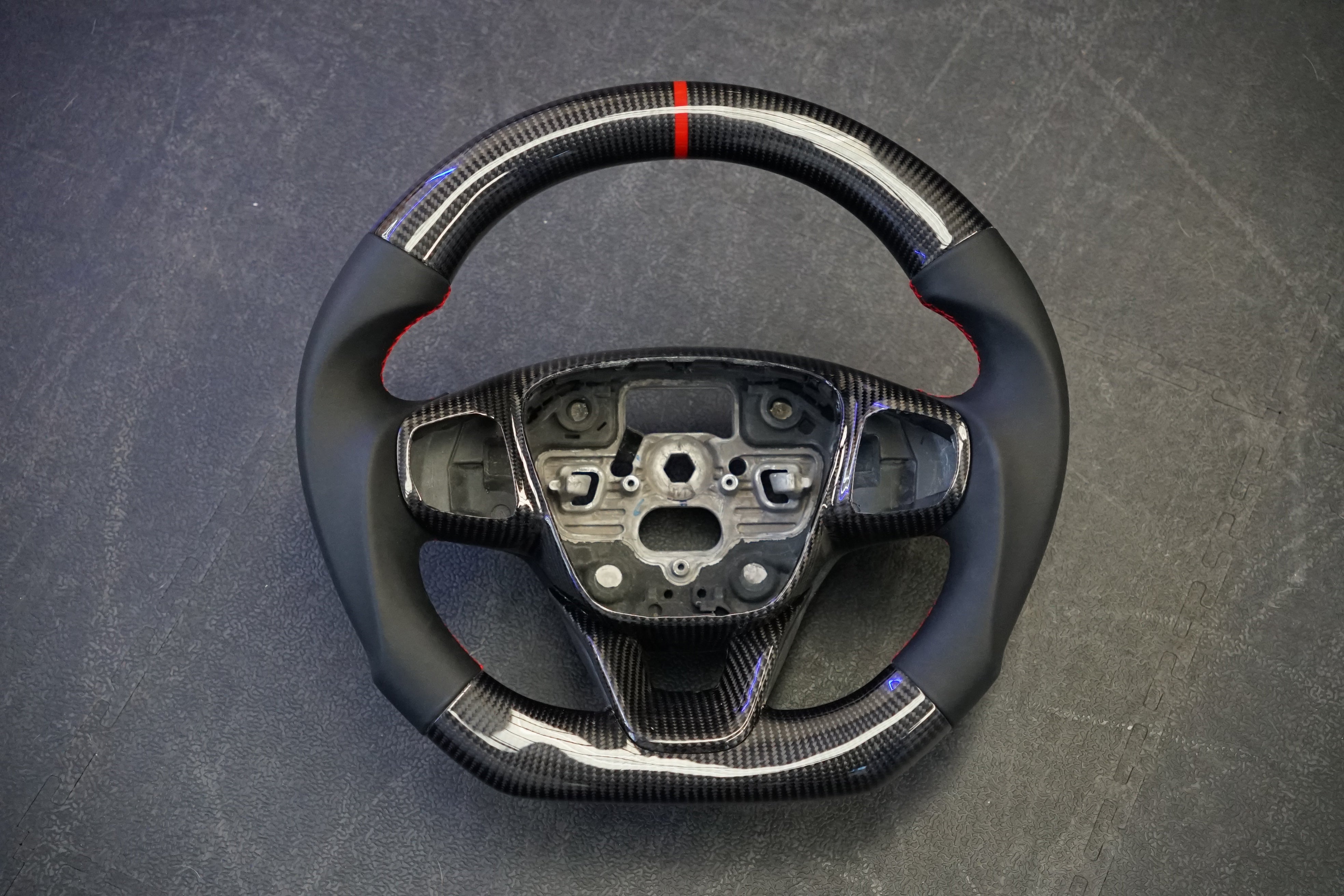 Ford Fiesta MK8 / Focus MK4 Custom Leather Steering Wheel - SWFIESTAMK86