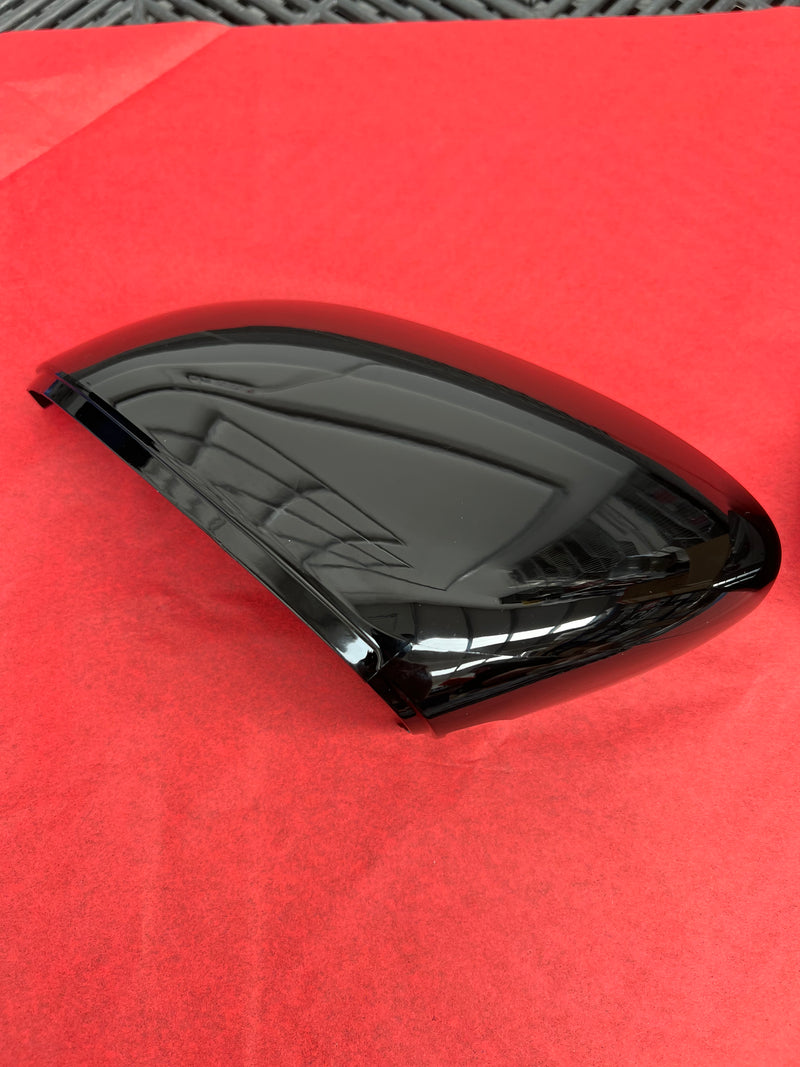 **CLEARANCE** - 132 - VW Golf MK8 / ID3 Mirror Covers Gloss Black (With Lane Assist) - Passenger Side Scratched & chipped on the edge