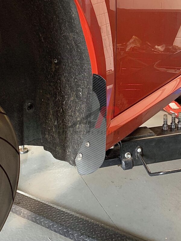 Audi TT MK3 Carbon Fibre Front Arch Guards/Mudflaps