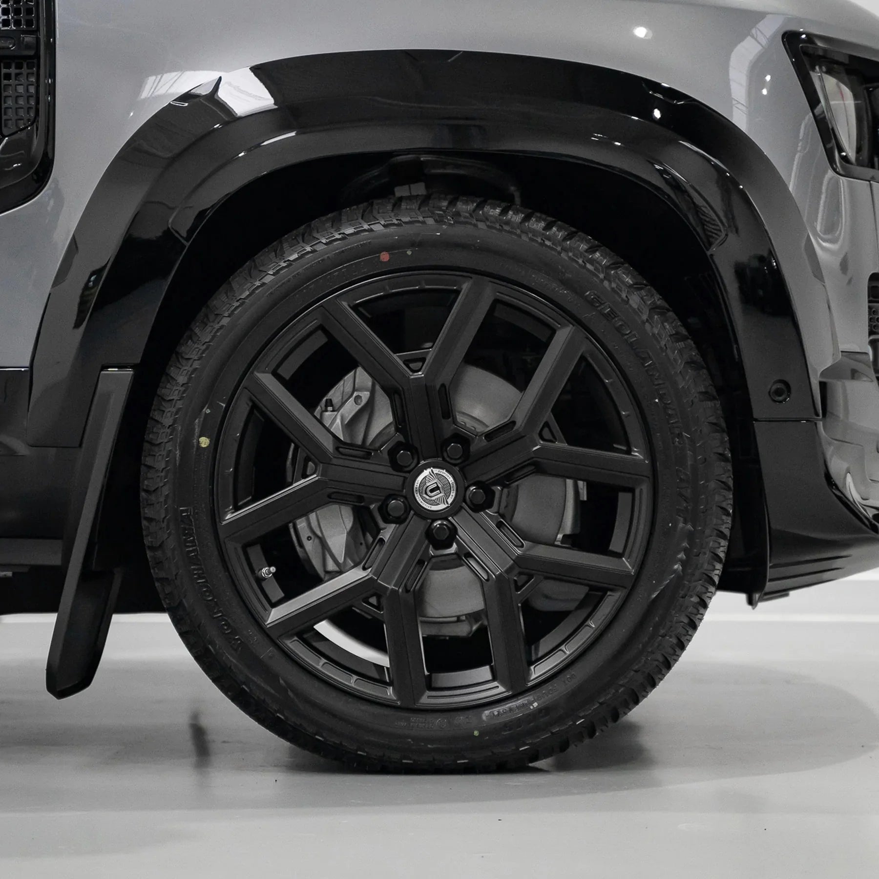 Urban style Automotive Land Rover Defender 110 L663 Widetrack Arch Kit