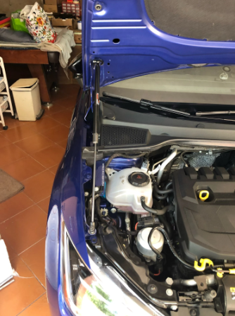 SEAT Ibiza MK5 6F Gas Bonnet Struts (2017-2020 Models)