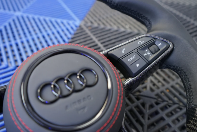 Audi TT MK3 8S Carbon Fibre Custom Steering Wheel (2015-2023 Models)