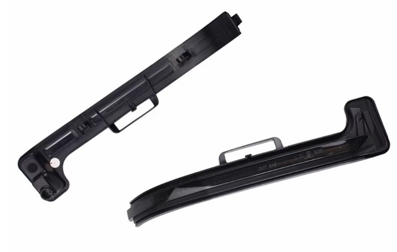 Peugeot 3008 / 5008 Dynamic Sweeping Indicators (2017-2021)