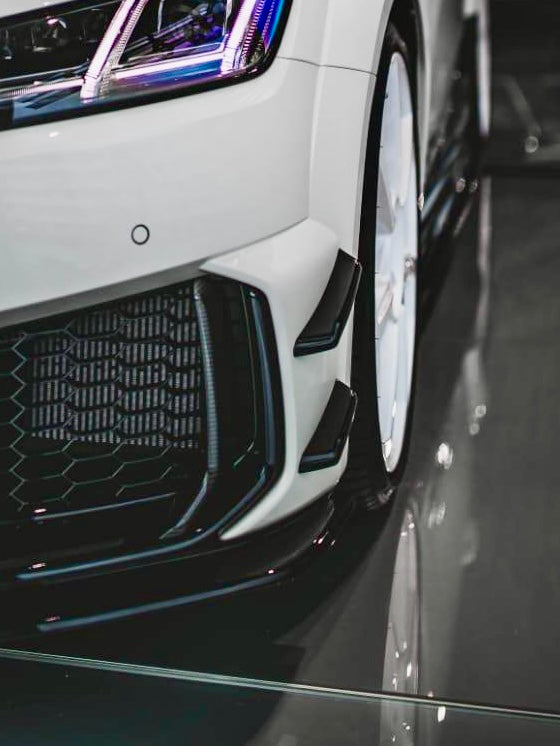 AP Design Audi TTRS 8S FL Front Canard & Carbon Element Package