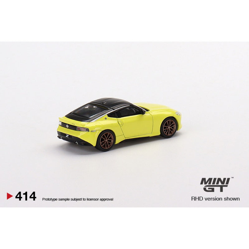 MINI GT - 1/64 NISSAN FAIRLADY Z PROTO NO. 414 SPEC 2023 IKAZUCHI YELLOW (RHD)