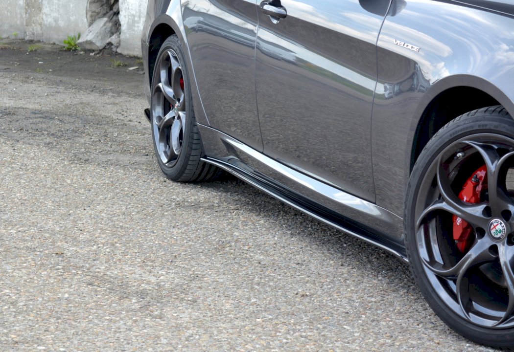 Maxton Design Side Skirts for Alfa Romeo Giulia Veloce (2015-2019)
