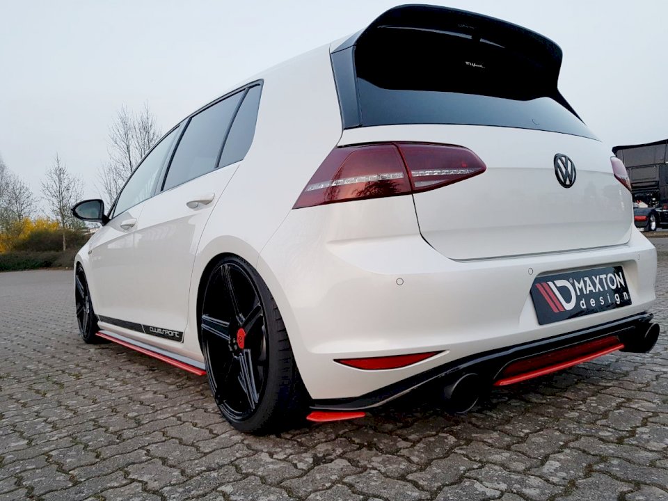 Maxton Design Central Rear Splitter for Volkswagen Golf MK7 GTI Clubsport (2016-2017)