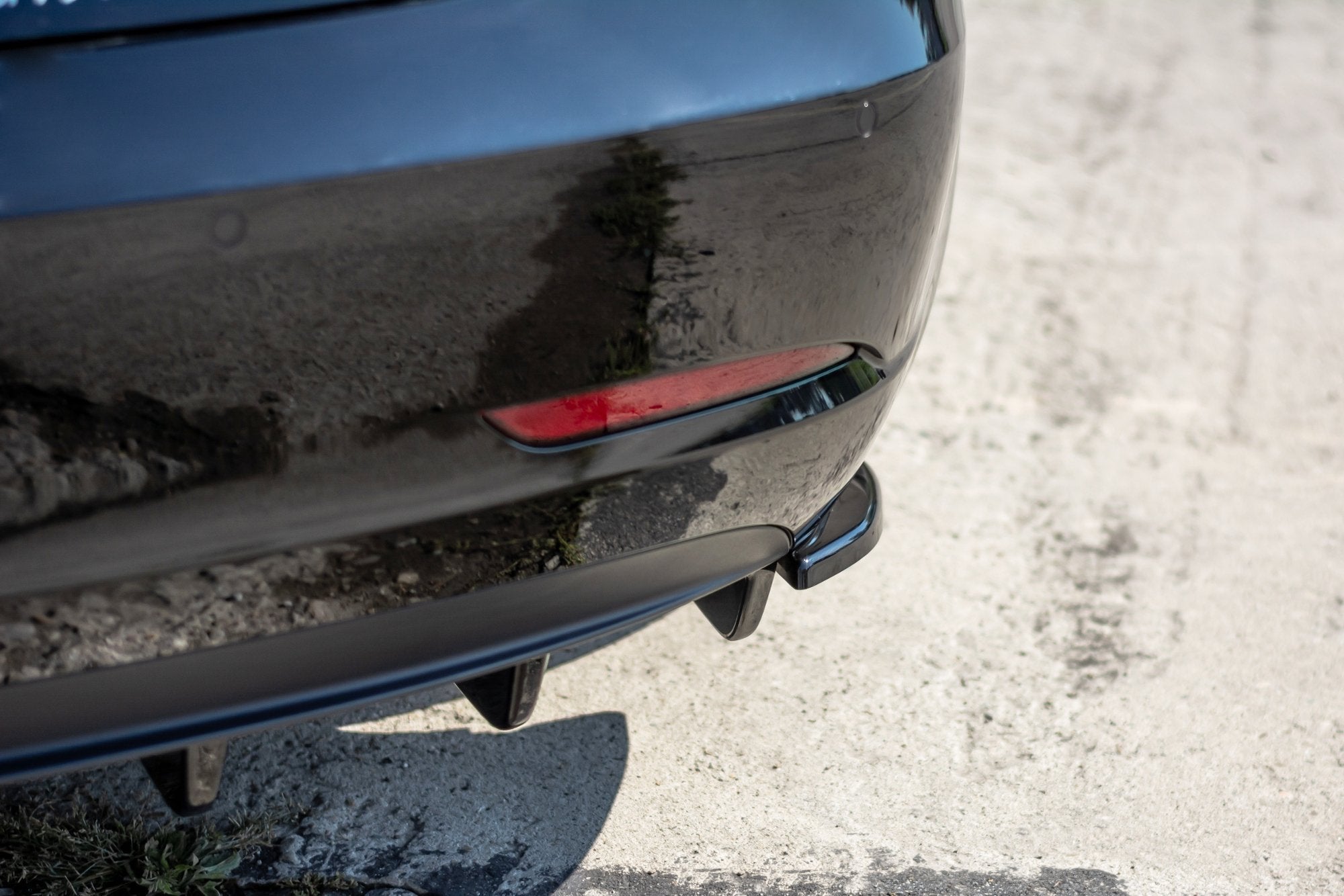 Maxton Design Rear Side Splitters V1 Tesla Model 3 (2017+)