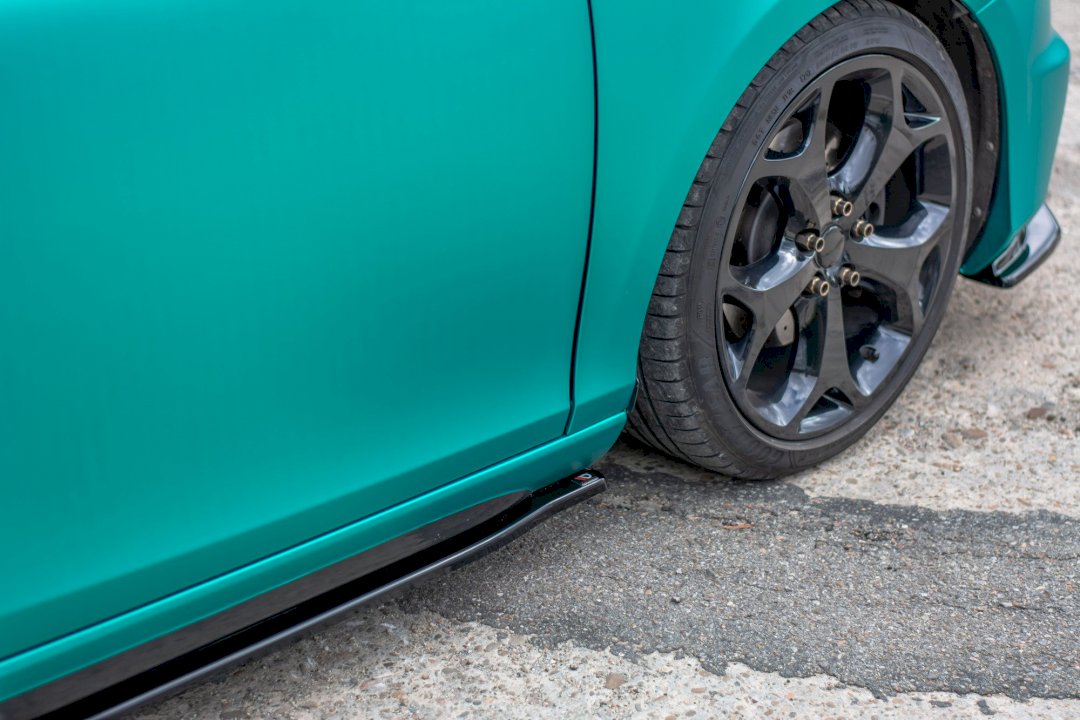 Maxton Design Side Skirts Diffusers for Volvo V40 R-Design
