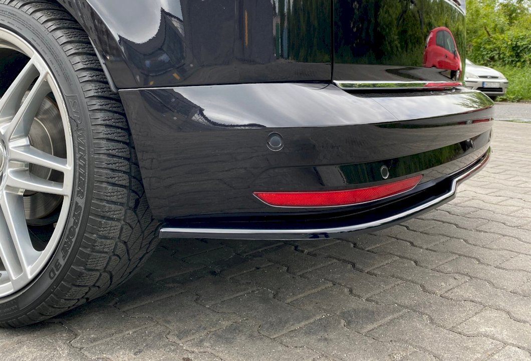 Maxton Design Central Rear Splitter for Volkswagen Caddy MK4 (2015-2020)