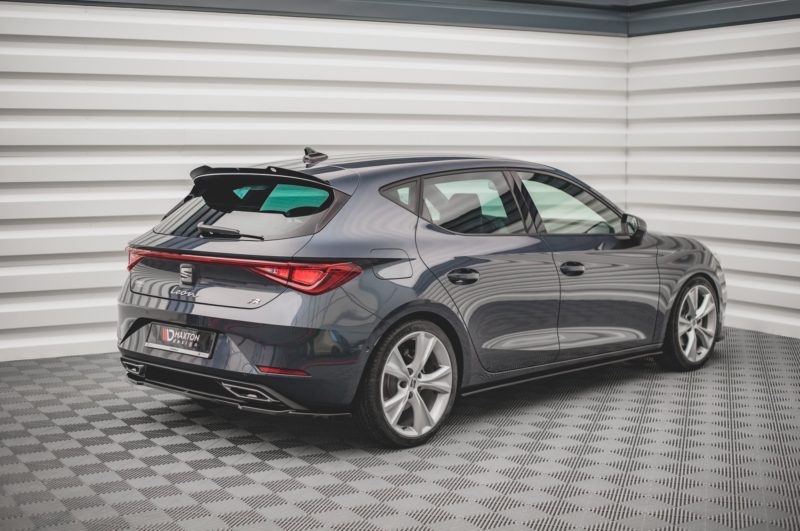 Maxton Design Central Rear Splitter Seat Leon FR Hatchback Mk4 (2020+)