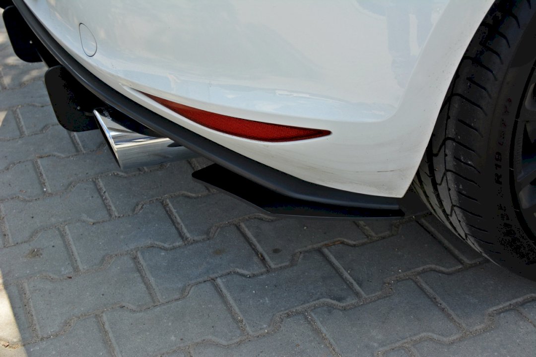 Maxton Design Rear Diffuser & Rear Side Splitters/Spats for Volkswagen Golf MK7 GTI (2013-2016)