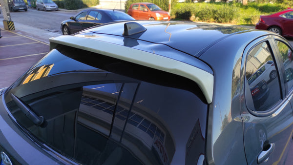 Roof Spoiler Toyota Yaris Mk4 (2020-)