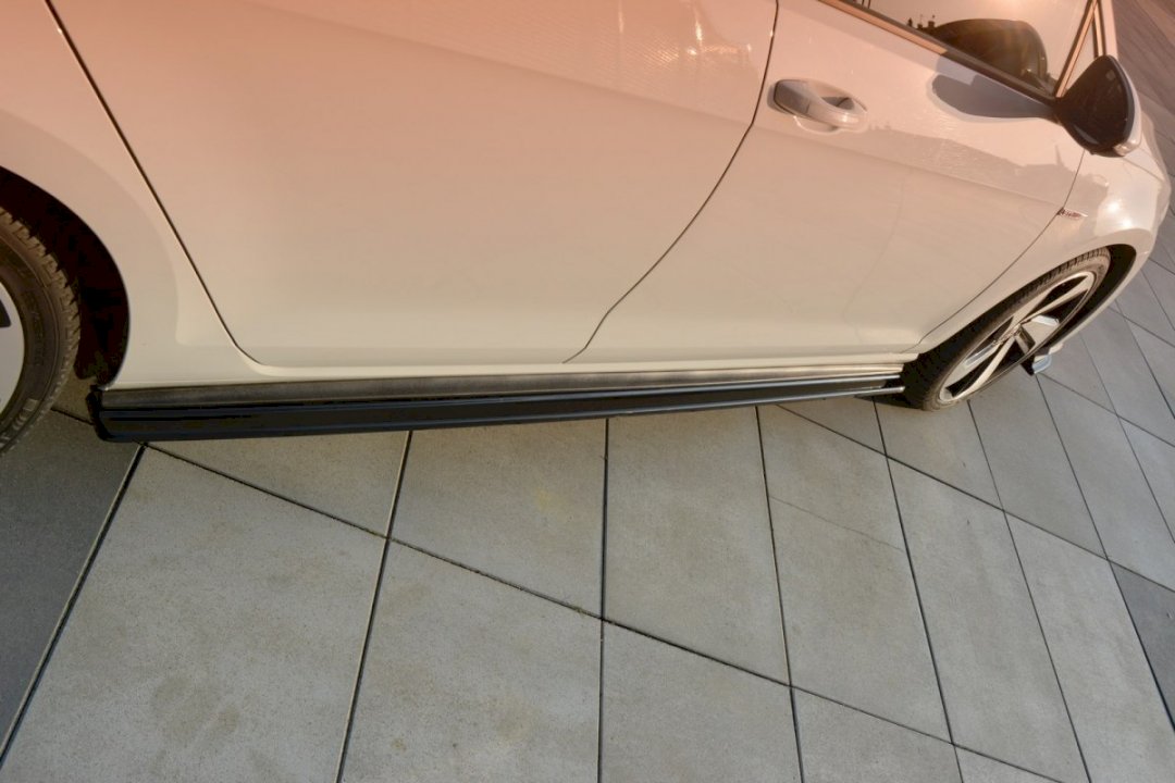 Maxton Design Side Skirts for Volkswagen Golf MK7.5 GTI/GTD/GTE (2017-2019)