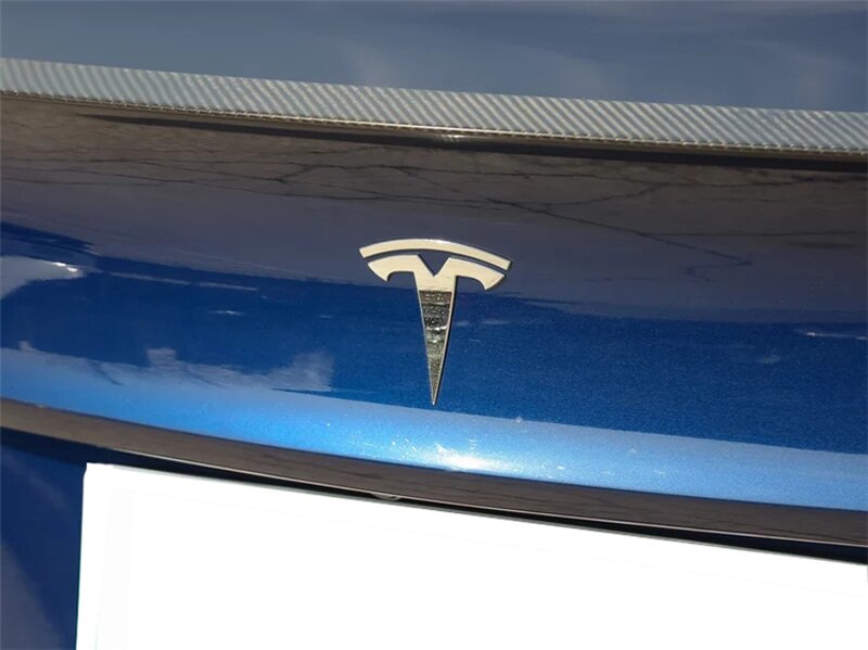 122 - Tesla Model 3 Carbon Fibre Rear Boot Spoiler Lip (2017 - 2020 Models) - Diversion Stores Car Parts And Modificaions