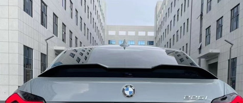 BMW 2 Series G42 M235i M240i Coupe Gloss Black / Carbon Fibre Spoiler 2022+