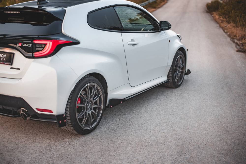 Maxton Design Side Skirt Diffusers & Flaps V.2 Toyota GR Yaris Mk4 –