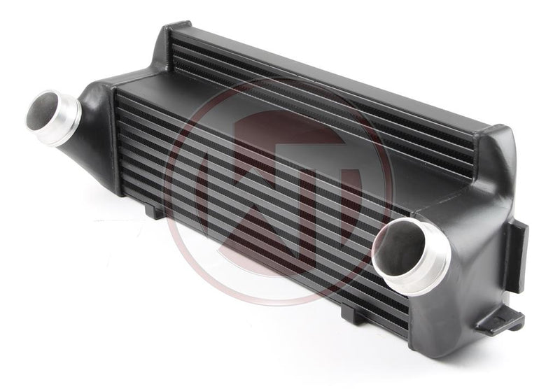 Wagner Tuning BMW F20 F30 EVO1 Competition Intercooler BMW 316i F30 / F31 / F34 100KW/136PS (2011-2015) • BMW 318i F30 / F31 / F34 100KW/136PS (2015+) • BMW 320i(x) F30 / F31 / F34 135KW/184PS (2011-2015) • BMW 328i(x) F30 / F31 / F34 180KW/245PS (2011-2015) • BMW 335i(x) F30 / F31 / F34 225KW/306PS (2011-2015) • BMW 316d F30 / F31 / F34 85KW/116PS (2012+) • BMW 318d(x) F30 / F31 / F34 105KW/143PS (2012+) • BMW 320d(x) F30 / F31 / F34 135-140KW/184-190PS (2011+) • BMW 325d F30 / F31 / F34 160KW/218PS (2013+