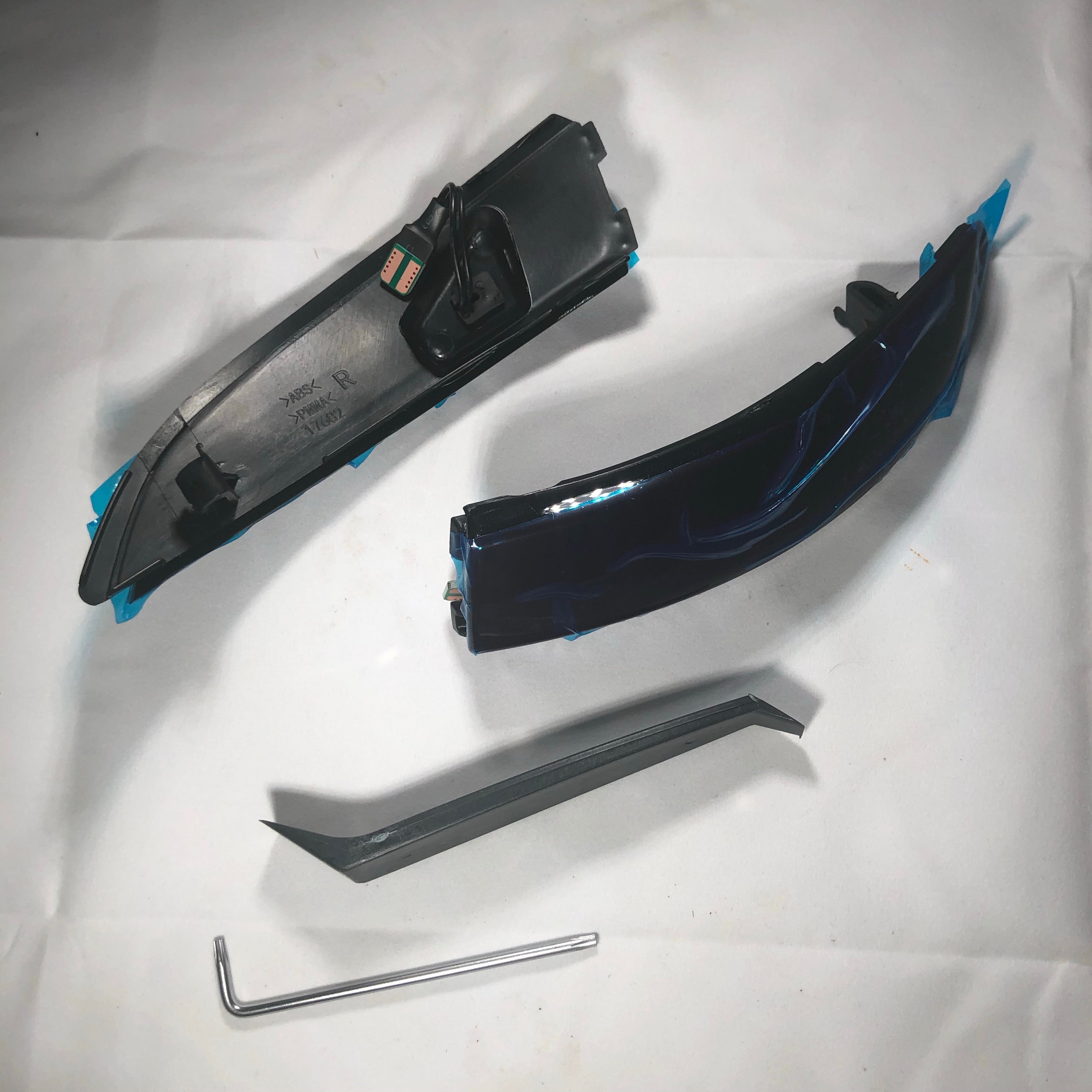 Ford Fiesta MK7 / MK7.5 Dynamic Sweeping Mirror Indicators (2008 - 2017 Models) - Diversion Stores Car Parts And Modificaions