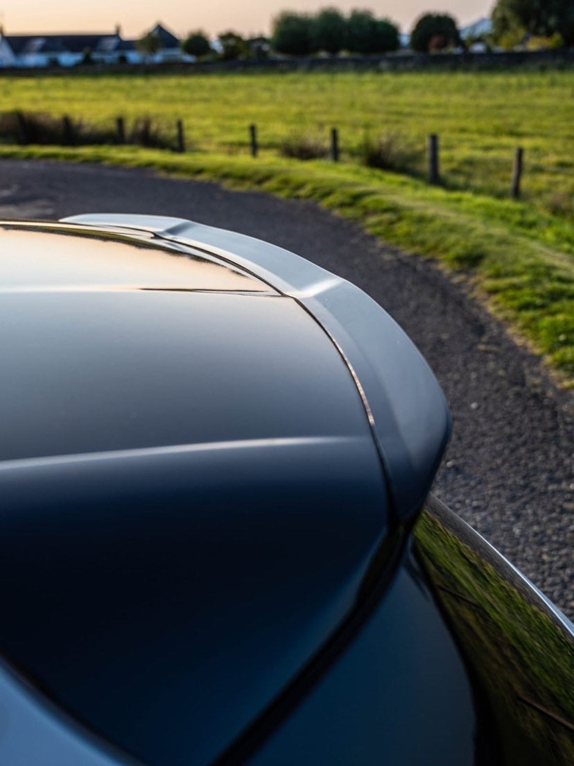 Mercedes Benz A-Class Black / Carbon Fibre Spoiler Lip (W176 / 2013 - 2017 Models)