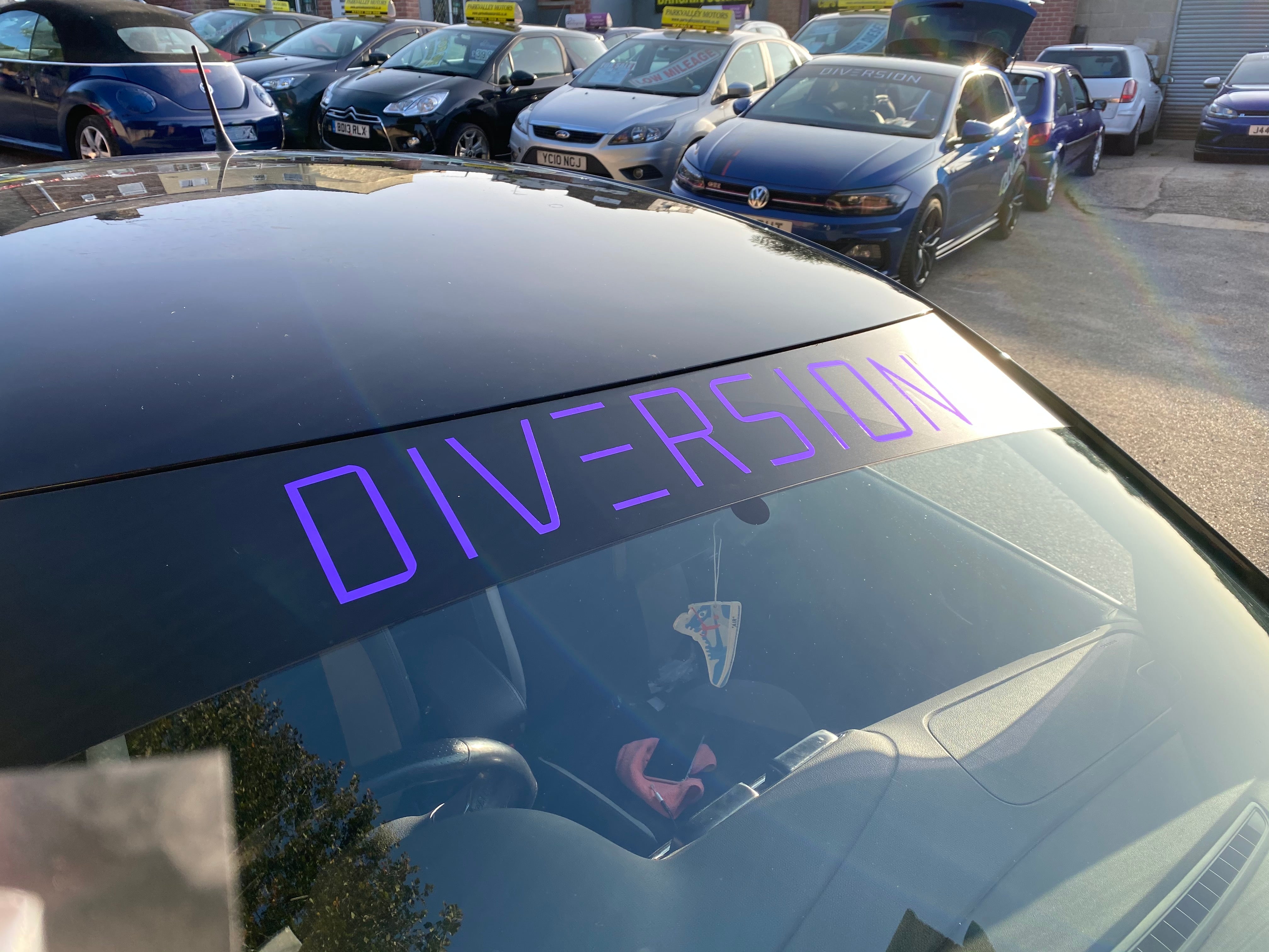 DIVERSION Sun Strip / Window Banner (Purple)