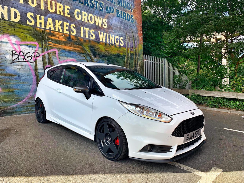 134 - Ford Fiesta MK7/7.5 Carbon Fibre Look Gloss Wing Mirror Backs (2009-2017 Models) - Diversion Stores Car Parts And Modificaions