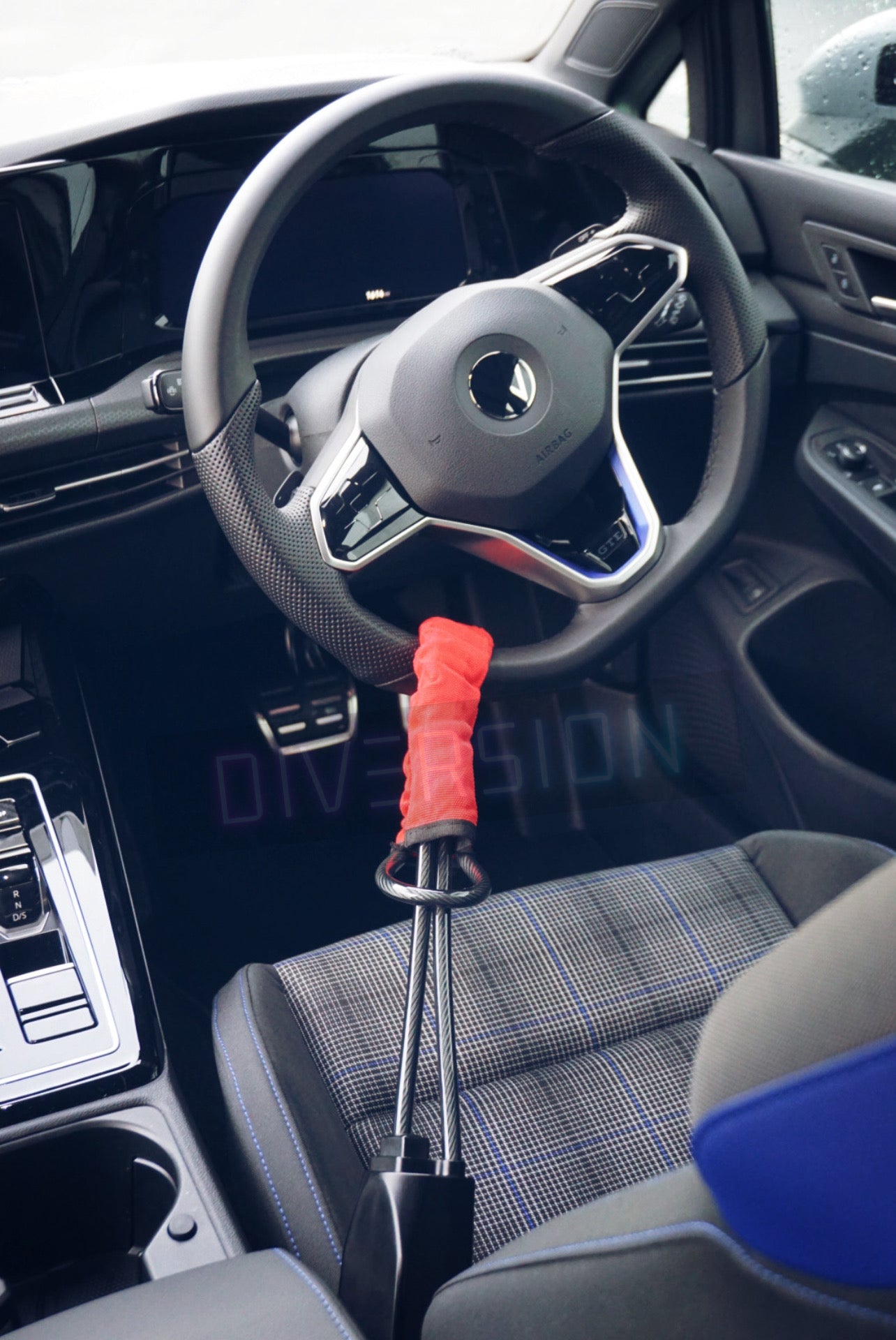Universal Car Steering Wheel Seat Belt Lock (Anti Theft Device)