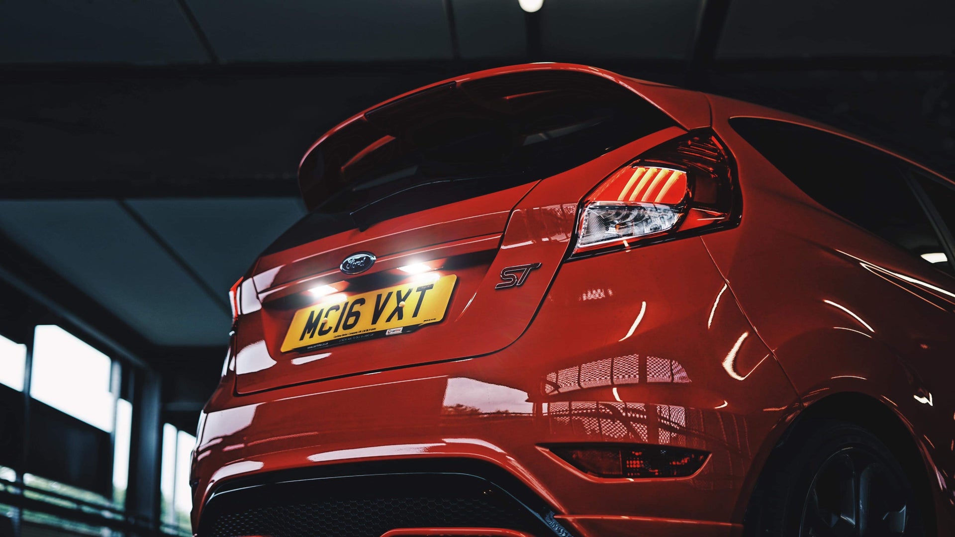 Pair LED Number Plate Light Units Ford Focus Fiesta MK7 MK7.5 Mondeo Kuga Galaxy S max C Max