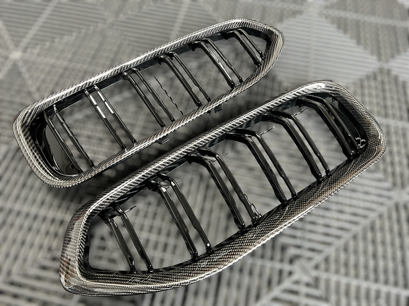 DAS Automotive - BMW Z4 G29 Double Slat Carbon Fibre / Gloss Black Front Grille Pair (2019 - 2023)