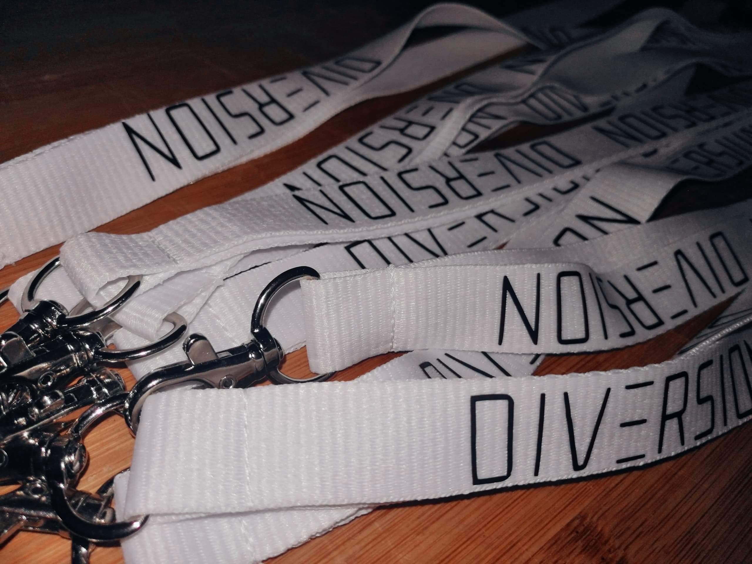 DIVERSION Logo Lanyard (Gen 1 / White & Black)
